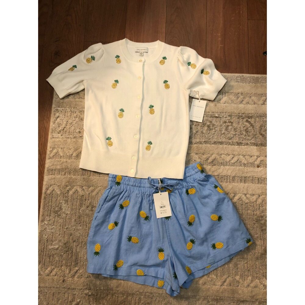 Woman's Small Pineapple Set